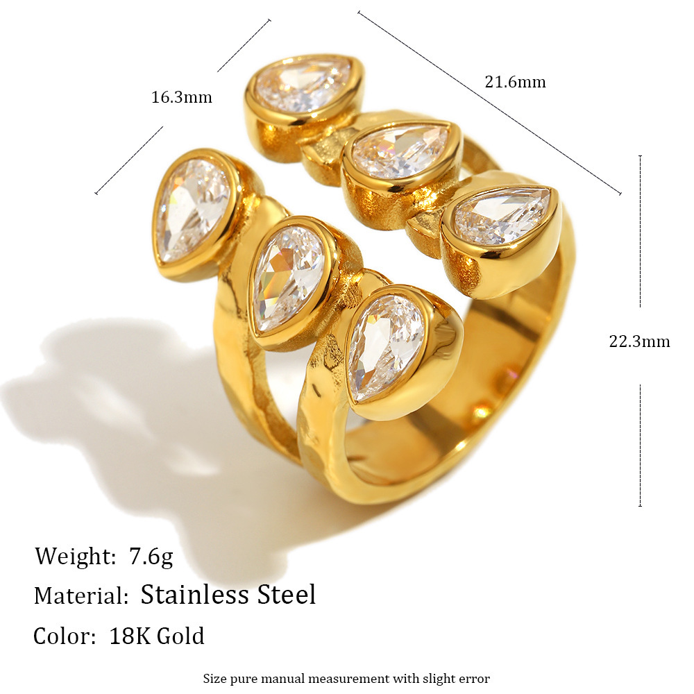 French-style Exaggerated Finger Ring In Stainless Steel With 18K Gold Plating - Image 4